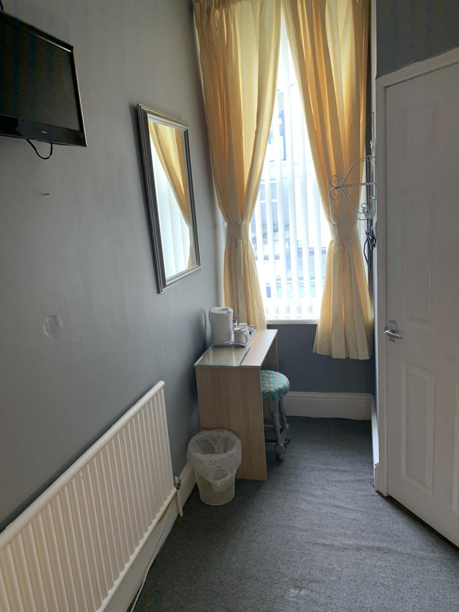 Westbourne House Bed & Breakfast Blackpool Exterior photo