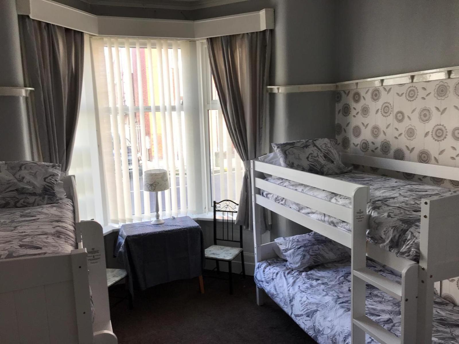Westbourne House Bed & Breakfast Blackpool Exterior photo
